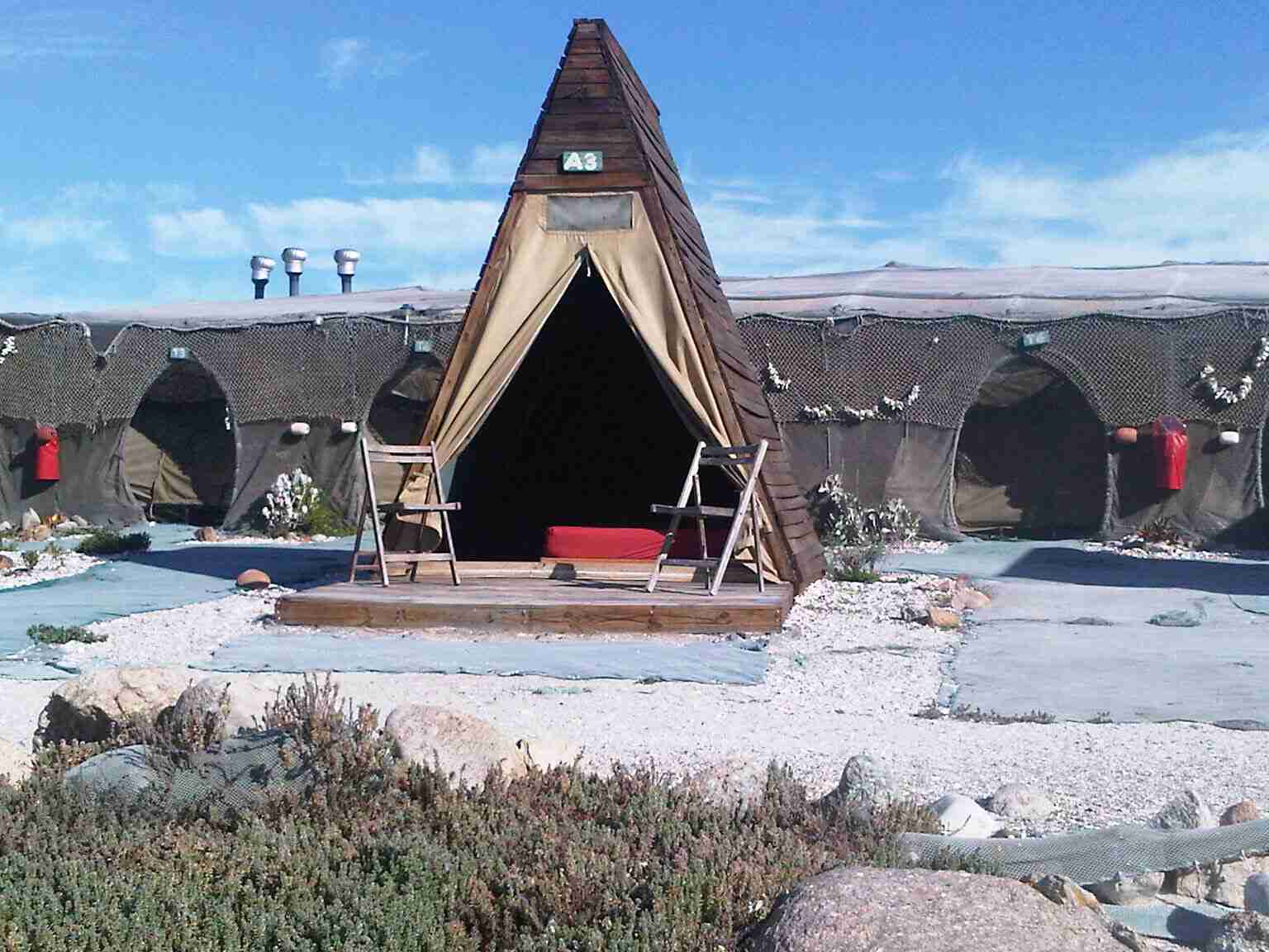 a-frame-with-double-bedframe-for-webview